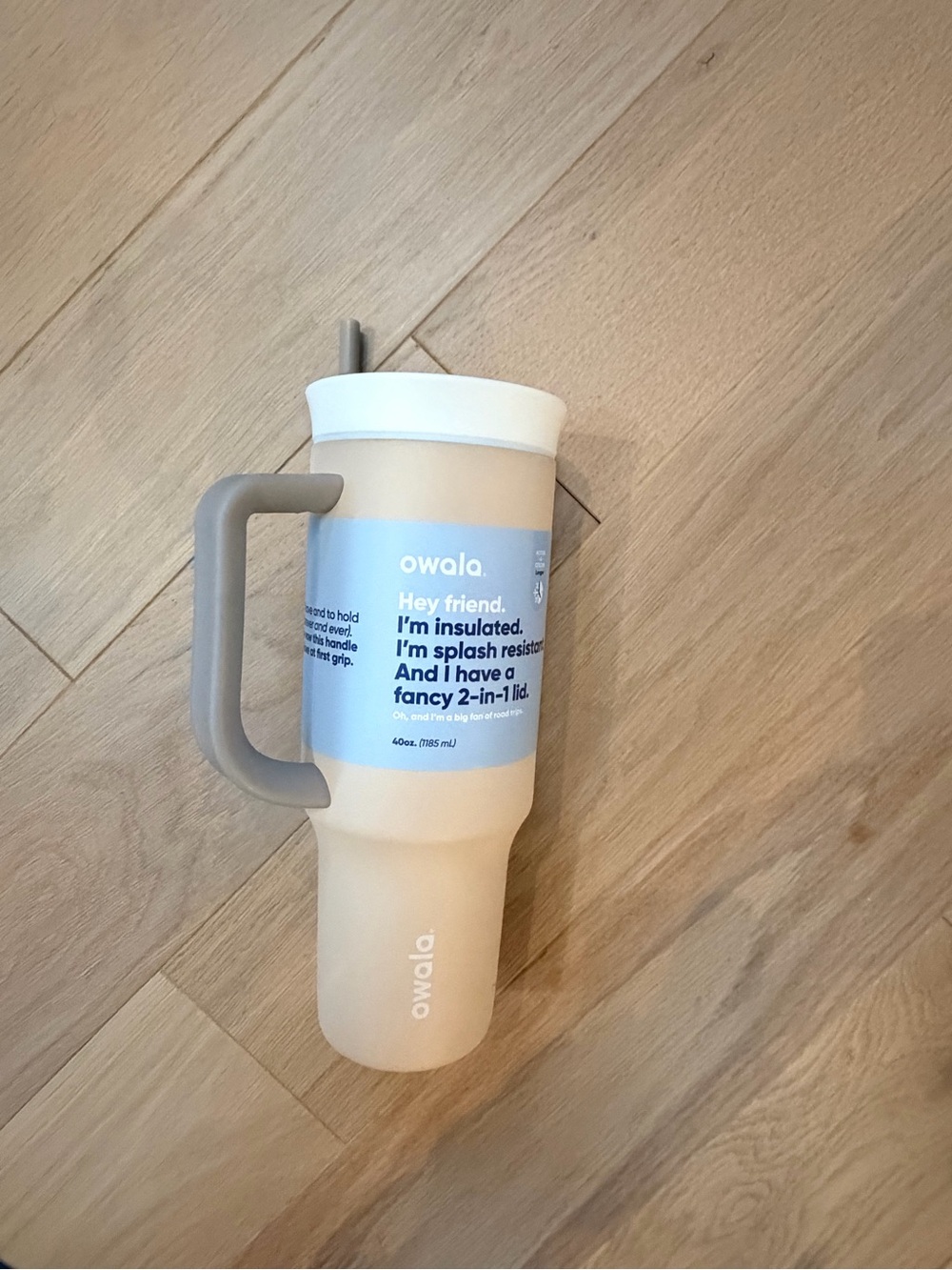 Owala NWT with Handle - 40oz - 2 in one lid (sip or straw)